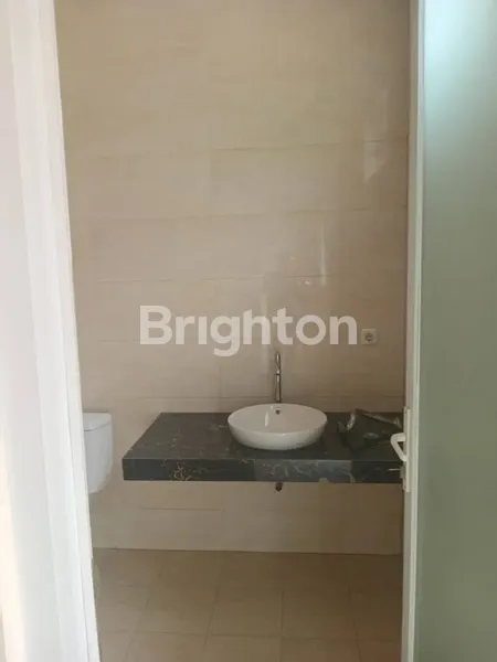 image   RUMAH ROYAL RESIDENCE DEKAT PAKUWON MALL, DEKAT GRAHA FAMILI LOOPS, DEKAT KAMPUS UNESA LIDAH (6)