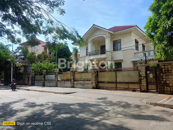 image DI JUAL RUMAH MEWAH DI DAERAH SUNTER - JAKARTA UTARA (1)