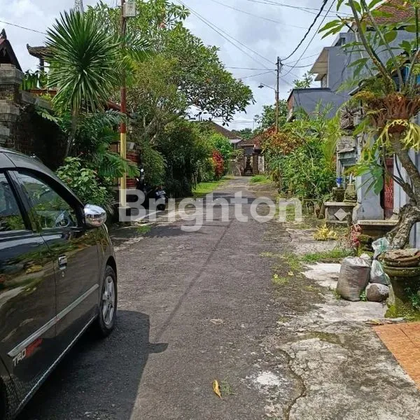 image DIJUAL RUMAH DALAM PERUMAHAN, LOKASI DEKAT FASILITAS UMUM DAN PASAR KEDIRI  (6)