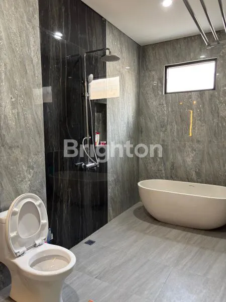 image RUMAH MEWAH MODERN DI JAKAL - NGAGLIK, SLEMAN  (8)