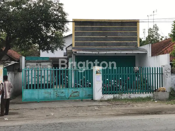 DISEWAKAN: GUDANG + KANTOR AREA MOJOAGUNG, KAB. JOMBANG