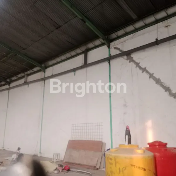 image GUDANG ANTROPOLIS SIAP HUNI LANTAI COR (3)