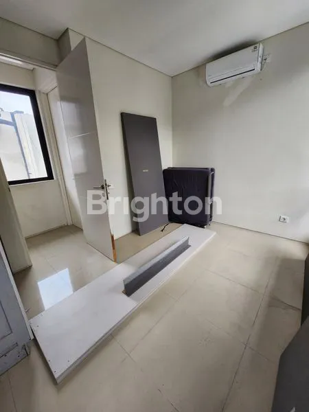 image DISEWAKAN RUMAH DI NORTHWEST LAKE (5)