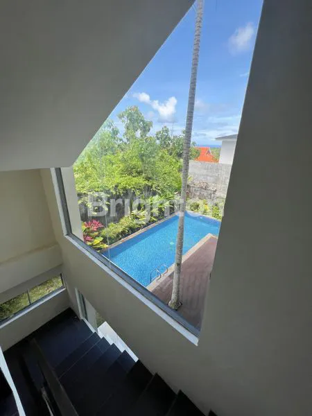 image VILLA MODERN KLASIK, 5 BR DI DREAM LAND (7)