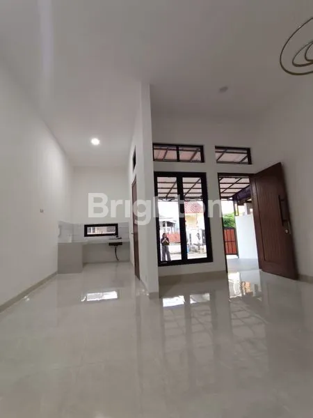 image RUMAH BUKIT NUSA INDAH CIPUTAT (2)