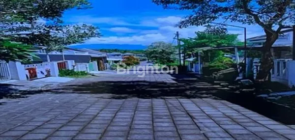 image RUMAH TINGGAL MURAH DI PERUMAHAN GRAHA CHANDRA ASRI – SIAP HUNI & POTENSIAL! (2)