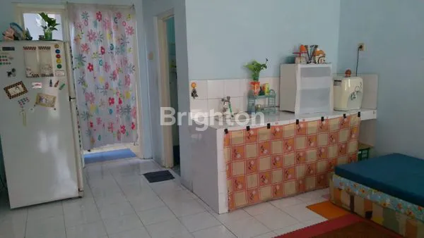 image RUMAH STRATEGIS DI SURABAYA BARAT (5)