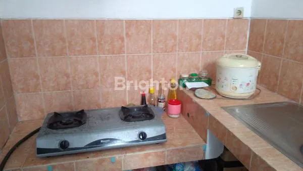 image RUMAH STRATEGIS DI SURABAYA BARAT (7)