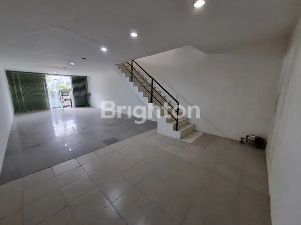 RUKO 3 LANTAI DI SUNTER, LT 95M², SHM