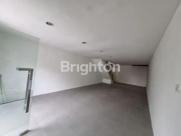 image RUKO 3 LANTAI DI SUNTER, LT 95M², SHM (3)