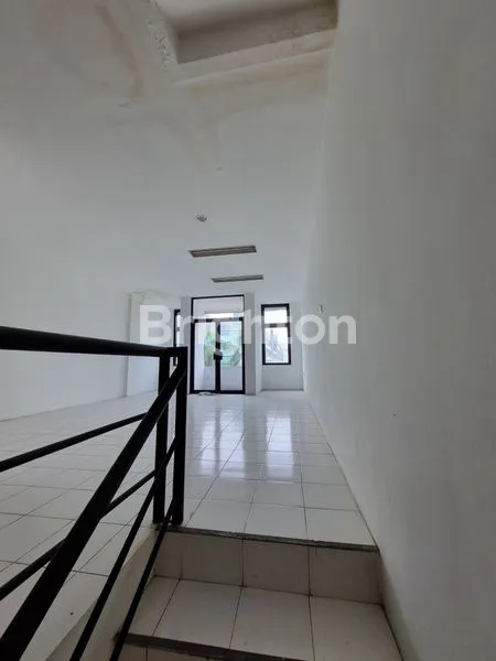 image RUKO 3 LANTAI DI SUNTER, LT 95M², SHM (7)