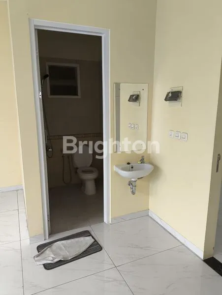 image RUMAH CLUSTER CRYSTAL GADING SERPONG, LT 203M², 3+3 KT KM (7)