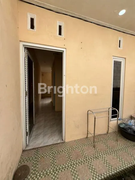 image KONTRAKAN 3 PETAK LOKASI STRATEGIS DEKAT VILLA PERTIWI DEPOK (4)