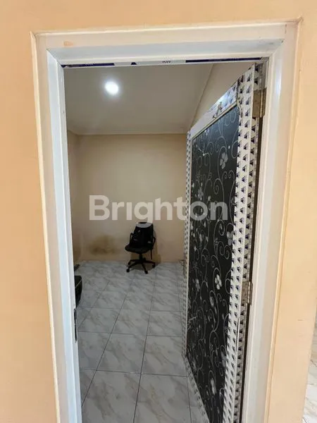 image KONTRAKAN 3 PETAK LOKASI STRATEGIS DEKAT VILLA PERTIWI DEPOK (6)