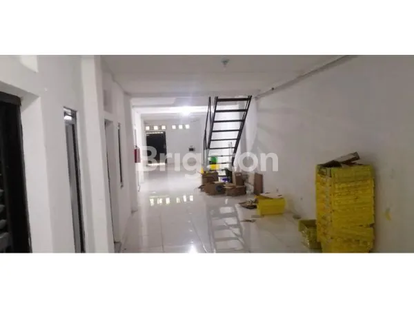 image DIJUAL RUKO 3 LANTAI DI TENGAH KOTA JL.ADITYAWARMAN , JOMBANG (4)
