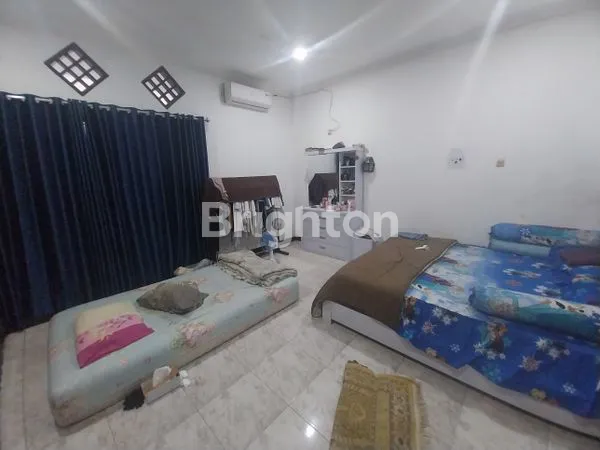 image RUMAH DI KEMANG PRATAMA (7)