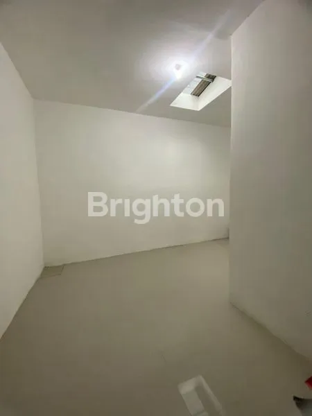 image RUMAH MINIMALIS 1 LANTAI SIAP HUNI DAN BERSIH TENGAH KOTA LOKASI STRATEGIS (4)