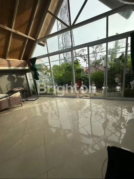 image HOUSE WITH POOL (6)