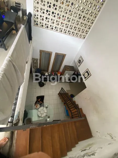 image RUMAH MEWAH 2 LANTAI DI UJUNGBERUNG, LT 266M² (5)