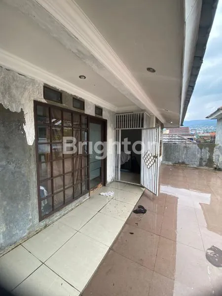 image RUMAH MEWAH 2 LANTAI DI UJUNGBERUNG, LT 266M² (1)