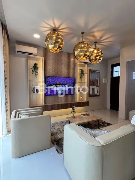 image RUMAH BARU 2 LANTAI GTAHA FAMILY SIAP HUNI DEKAT PAKUWON INDAH BUKIT DARMO GOLF CITRALAND ROYAL RESIDENCE WISATA BUKIT MAS VILLA BUKIT MAS DARMO PERMAI VILLA BUKIT REGENCY THE MANSION GRANADA (4)