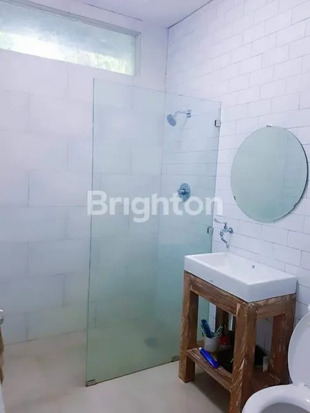 image PREMIUM VILLA FOR RENT IN SANUR – 4 BEDROOM, HUGE LAND 1100M², IDEAL FOR EXPATRIATE FAMILY (6)