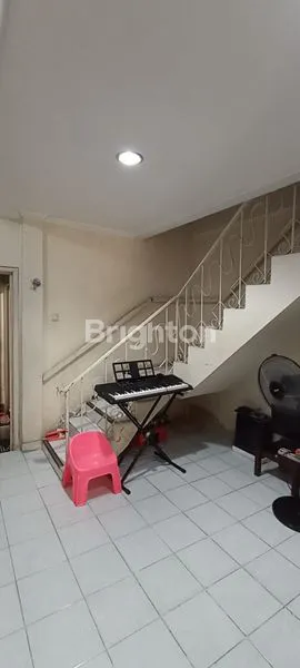 image HARUS SEGERA TERJUAL CEPAT RUMAH DI BANGUN CIPTA SARANA ( BCS ) KELAPA GADING (5)