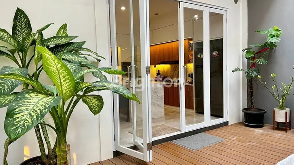 image DEARLY MANSION (RUMAH MEWAH CANTIK MINIMALIST PERMATA HIJAU) (4)