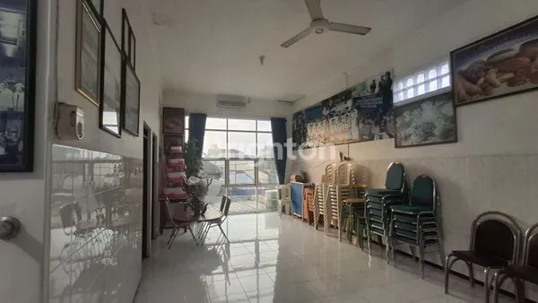image RUANG USAHA STRATEGIS SIAP PAKAI DI KOTA MALANG (4)