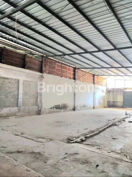 image DISEWAKAN GUDANG+KANTOR, 500 M2, (EX KONVEKSI); 37,5 RIBU/M2, HANYA 8 MENIT DARI ISTANA PLAZA MALL DAN RS RAJAWALI (3)