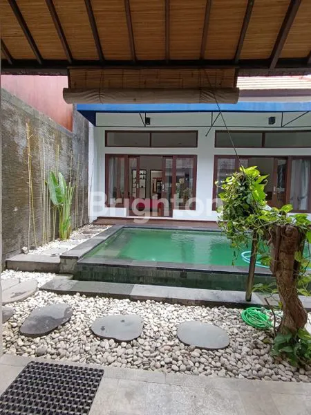 image VILLA TROPIS DI TAMAN SARI KEROBOKAN, BALI (1)