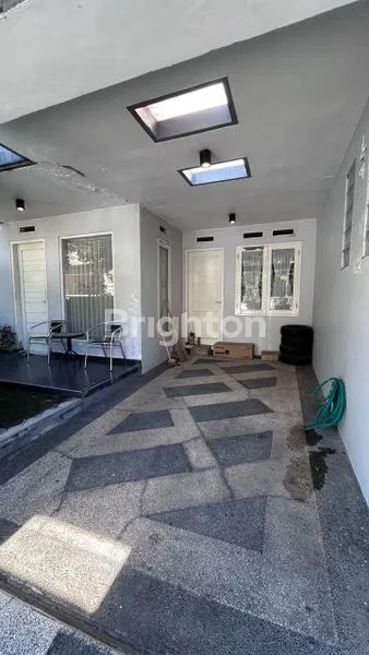 image RUMAH MEWAH DAN NYAMAN PERMATA JINGGA (2)