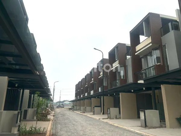 image SOUTH TRESOR METLAND CYBER PURI TANGERANG (2)