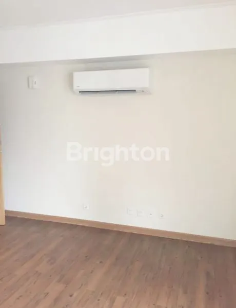 image KANTOR SOHO THE MANSION GOLF KEMAYORAN  (4)