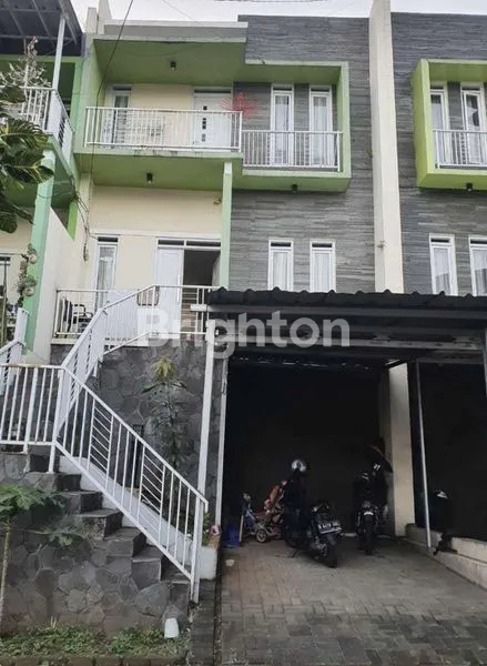 RUMAH MURAH DLM KOMP DENGANLINGK SEJUK DEKAT FASUM DI PADASUKA BANDUNG