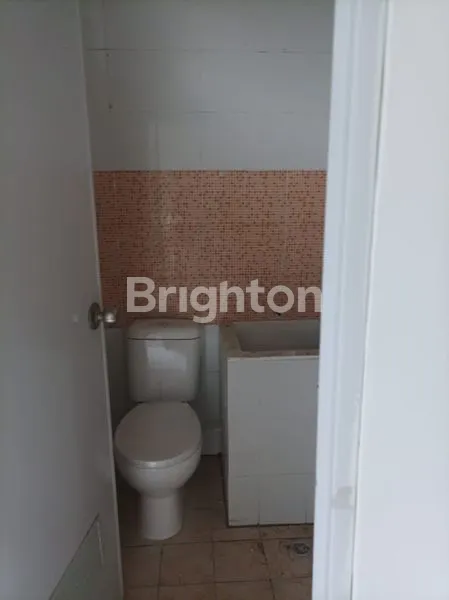 image RUMAH SIAP HUNI DI PERMATA TANGERANG, LT 120M² (4)