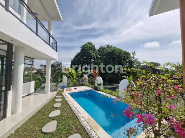 image FOR RENT VILLA AT MUNGGU (2)