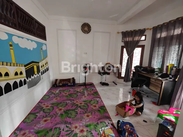image RUMAH 2 LANTAI FULL FURNISH DI DAMAI LANGGENG JL. SOEKARNO HATTA (3)