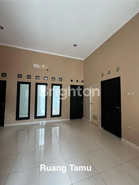 image RUMAH HOOK RESIDEN DI BINTARO TANGERANG SELATAN (8)