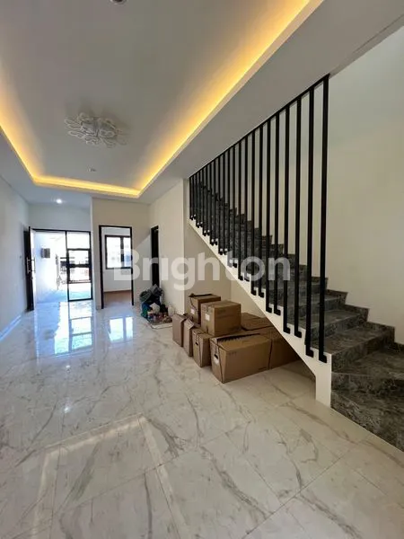 image NIRWANA EXECUTIV 2 LANTAI SURABAYA (5)