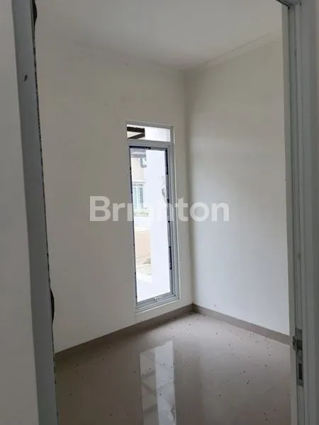 image RUMAH DEKAT PINTU TOLL DI BOGOR (8)