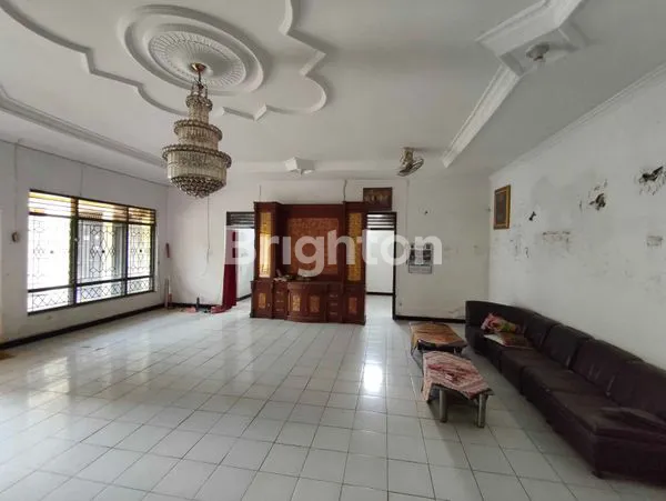 image RUMAH HITUNG TANAH LUAS 537M² DI GREMET (3)