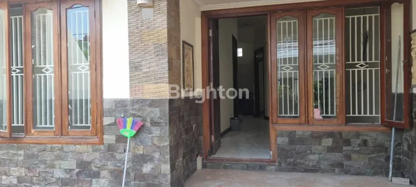 image RUMAH SIMPANG DARMO PERMAI SELATAN DEKAT PEPAYA FRESH MART, DEKAT HR MUHAMMAD, DEKAT PAKUWON MALL PTC (6)