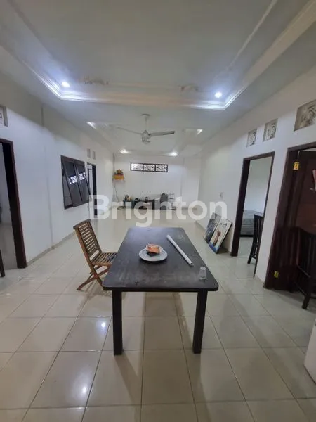 image RUMAH PINGGIR JALAN RAYA AREA PARERENAN MENGWI (5)