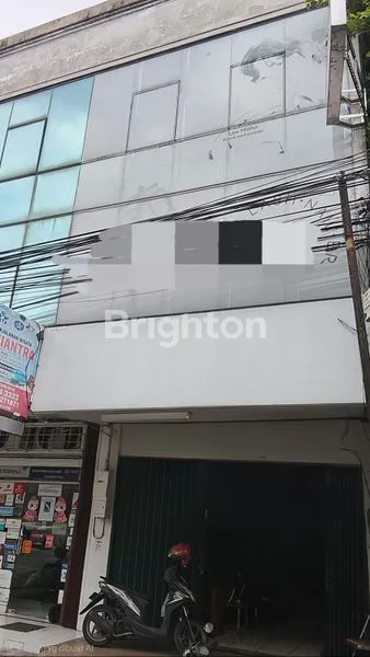 image RUKO STRATEGIS DI TENGAH KOTA SEMARANG, SIAP PAKAI (3)