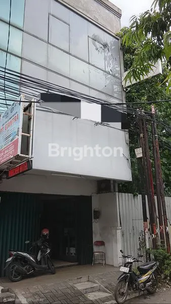 image RUKO STRATEGIS DI TENGAH KOTA SEMARANG, SIAP PAKAI (2)