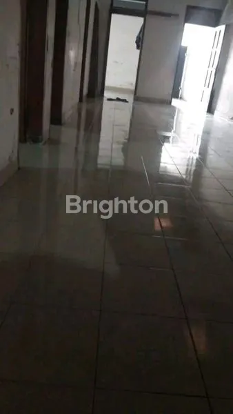 image RUMAH KLASIK TINGGAL HITUNG TANAH SAJA (2)