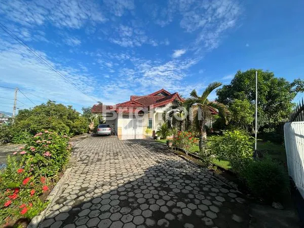 image RUMAH TERAWAT BAGUS JL TURI RAYA TANJUNG SENANG BANDAR LAMPUNG FULL FURNISHED SIAP HUNI (6)