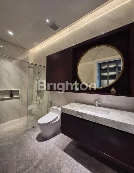 image RUMAH MEWAH THE GRAMERCY ALAM SUTERA, 5+1 KT, PRIVATE POOL & LIFT (6)