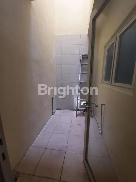 image RUMAH 2 LANTAI DI MULYOSARI, DEKAT KAMPUS (4)